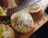 A picture of step 2 of Cheese garlic bread sandwich.