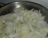 Foto del paso 1 de la receta: Tarta de cebolla con verduras