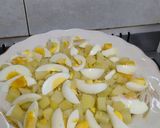 Foto del paso 4 de la receta: Ensalada de papa y huevo, simple y diferente