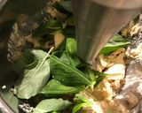 A picture of step 3 of Basil hummus 🌿.