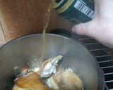 Foto del paso 7 de la receta: Pollo a la cerveza