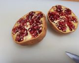 Foto del paso 1 de la receta 4. Granada con zumo de naranja