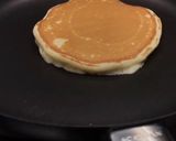 Foto langkah ke 5 dari resep Pancake simple.