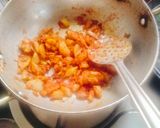 A picture of step 4 of Gajar Matar Aloo ki sabji 😋😋.