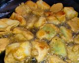 A picture of step 2 of Lauki Ke Pakode.