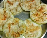 A picture of step 2 of Brinjal Pizza Discs.