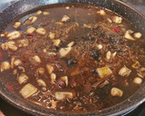 Foto del paso 6 de la receta: Fideuá Negra con Sepia y Cigalas