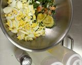 Foto del paso 1 de la receta: Ensalada de espinacas con huevo y aguacate ! Para una cena saludable!