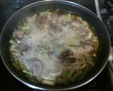Foto del paso 2 de la receta: Hígados y corazones de pollo a la cerveza