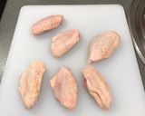 Foto del paso 1 de la receta: Saam de alita de pollo