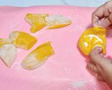 Foto langkah ke 9 dari resep Mochi mangga creamy kenyal.