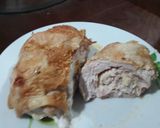 Foto del paso 1 de la receta: Pechugas rellenas de jamón y queso y aceitunas!