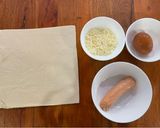 Foto langkah ke 1 dari resep Cheesy Sausage Bites.