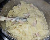 Foto del paso 6 de la receta: Pasta farfalle en salsa blanca con jamón y queso