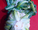 Foto del paso 2 de la receta: Sopa de verduras con pencas de coliflor y jarrete de cordero