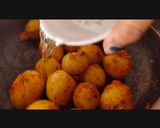 চটপটা নিরামিষ আলুর দম(chatpota niramish aloor dum recipe in Bengali) রেসিপির ধাপ 4 ছবি