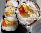 Foto langkah ke 5 dari resep Sushi vegetarian.