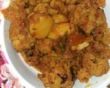 A picture of step 6 of Gobhi Aloo sabzi.