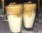 Foto langkah ke 2 dari resep Dalgona Coffee Simple.