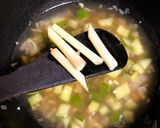 A picture of step 4 of Lemony Cucumber Tofu Soup.