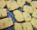 A picture of step 5 of Cookies delight.