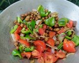 A picture of step 1 of Paneer Veggies Dry Curry.