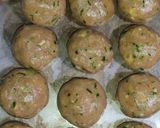 A picture of step 5 of Green Masala Chicken Meatballs or Kofta.