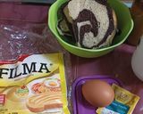 Foto langkah ke 1 dari resep Puding Roti Tawar Panggang.