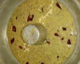 Foto del paso 4 de la receta: Budín con pedacitos de membrillo y chocolate!
