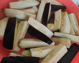 Foto del paso 1 de la receta: Chips de berenjena