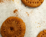 Foto del paso 6 de la receta: Galletas de canela con harina de almendras 🍪