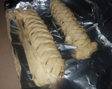 A picture of step 3 of Chicken bread.