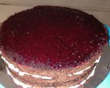 Foto langkah ke 8 dari resep Blackforest with chocolate buttercream.. Enak!!.