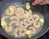 Foto del paso 5 de la receta: Langostinos sabrosos con patatas