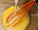 草莓荷蘭寶貝鬆餅｜Strawberry Dutch baby pancake的食譜步驟3照片
