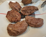 Foto del paso 6 de la receta: Carrilleras ibéricas en salsa de berenjena y champiñones