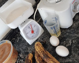 Foto del paso 1 de la receta: Budín de banana y dulce de leche en 10 min
