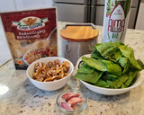 Foto del paso 1 de la receta: Tagliatelli con pesto de espinacas