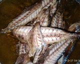 Foto langkah ke 3 dari resep Ikan cuik(ikan keranjang)dicabein.