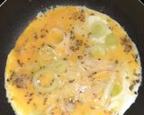 Foto del paso 3 de la receta: Tortilla de Huevo al puerro