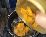 Foto langkah ke 3 dari resep 2. Sayur bening bayam labu.
