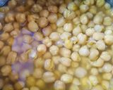 A picture of step 1 of Chole Bhature.