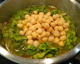 Foto del paso 7 de la receta: Olleta de garbanzos y salmón