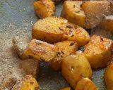 A picture of step 4 of New Potatoes & Dill leaves stir fry.