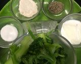 A picture of step 1 of Broccoli Spinach almonds Soup.