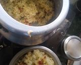 A picture of step 4 of Veg khichdi.