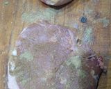 Foto del paso 4 de la receta: T-Bone de cerdo en cerveza roja y puré de papa con crema de apio