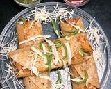 વેજ ચીઝ ફ્રેન્કી (Veg Cheese Frankie Recipe in Gujarati) રેસીપી સ્ટેપ5ફોટો