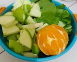 Foto langkah ke 2 dari resep Cold Pressed Juice : Green Juice (vegetable).