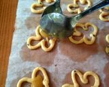 Foto langkah ke 5 dari resep Glass cookies.